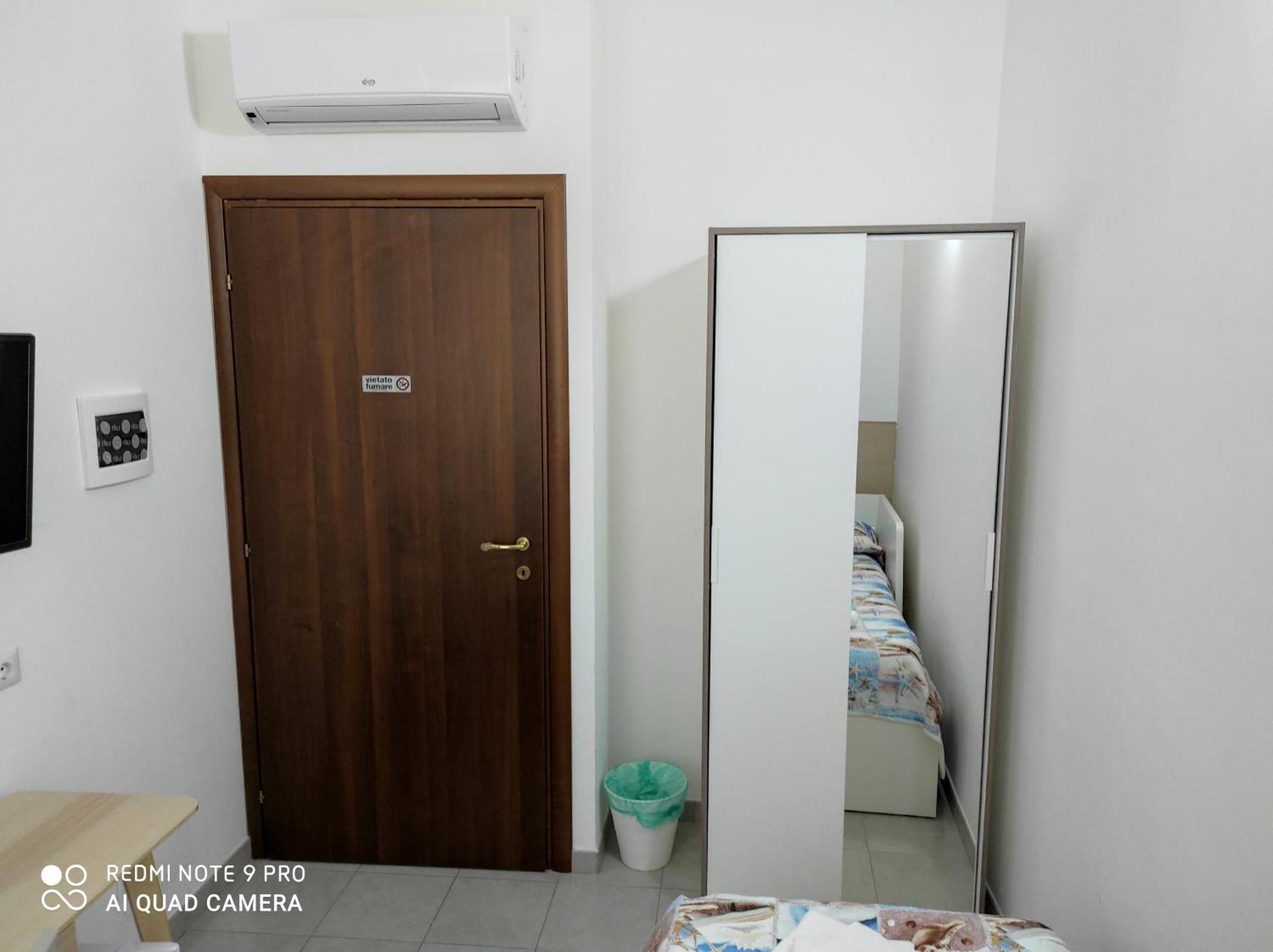Coccinella Hotel ซาบาอูเดีย ภายนอก รูปภาพ
